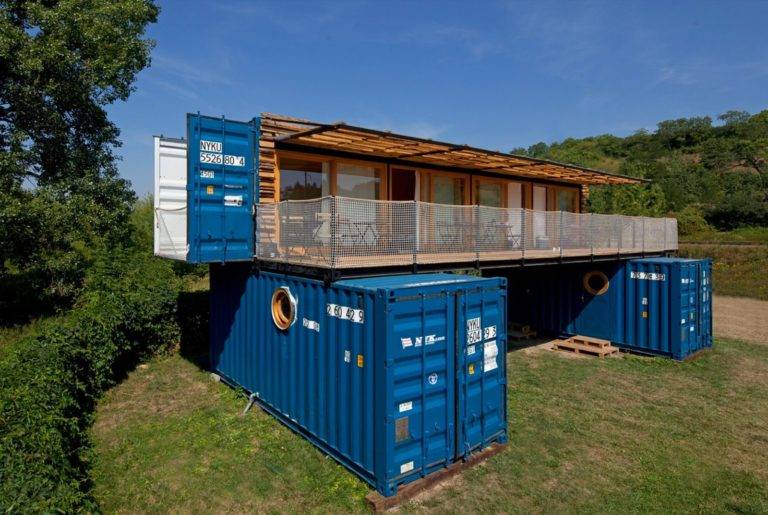 Без фундамента