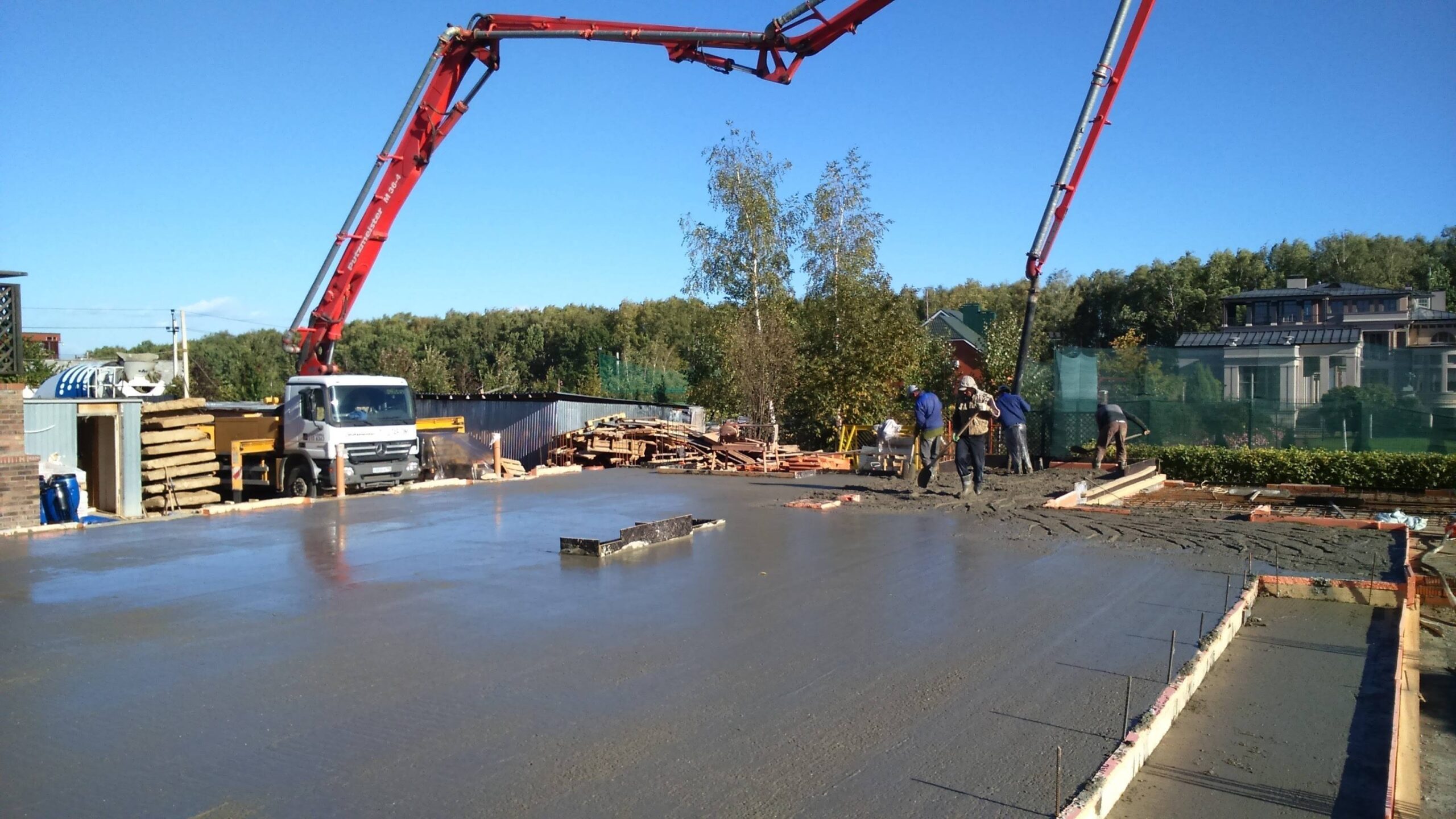 Фото процесса нашей работы в Millenium park Истра
